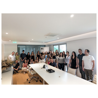 AKL team and interns group photo